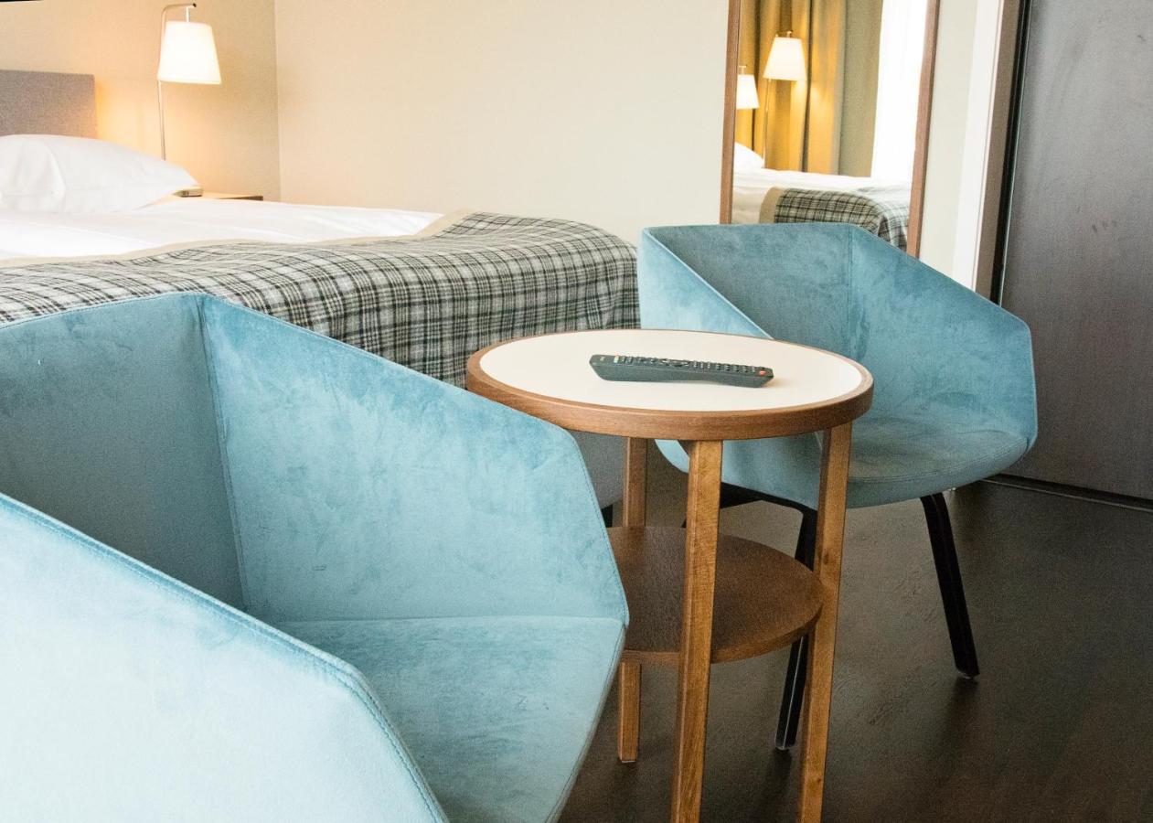 Hotel Oeresund Conference & Spa ランツクルーナ エクステリア 写真