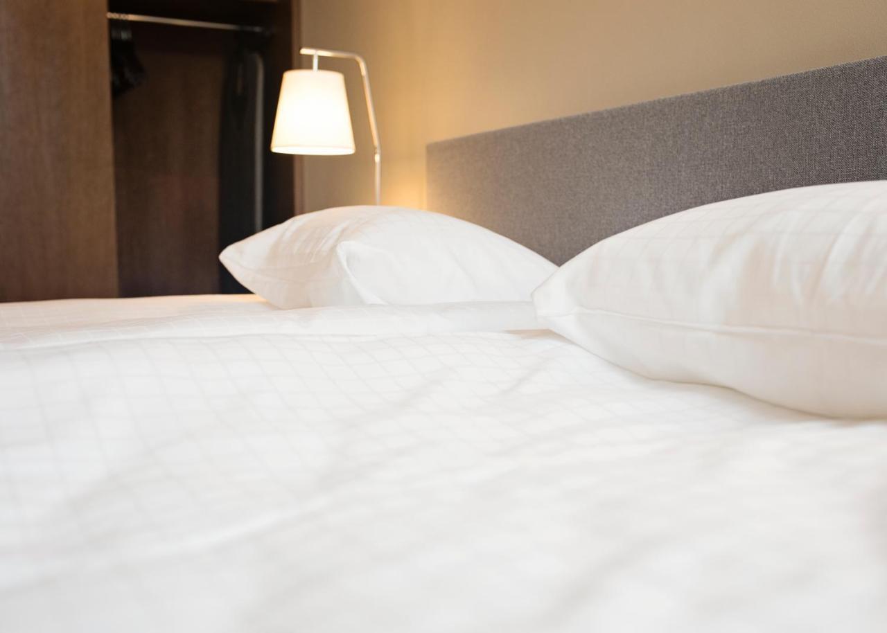 Hotel Oeresund Conference & Spa ランツクルーナ エクステリア 写真