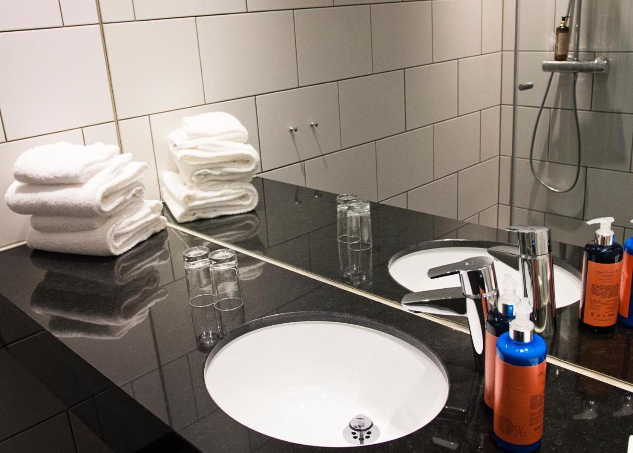Hotel Oeresund Conference & Spa ランツクルーナ エクステリア 写真